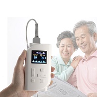 handheld pulse oximeter